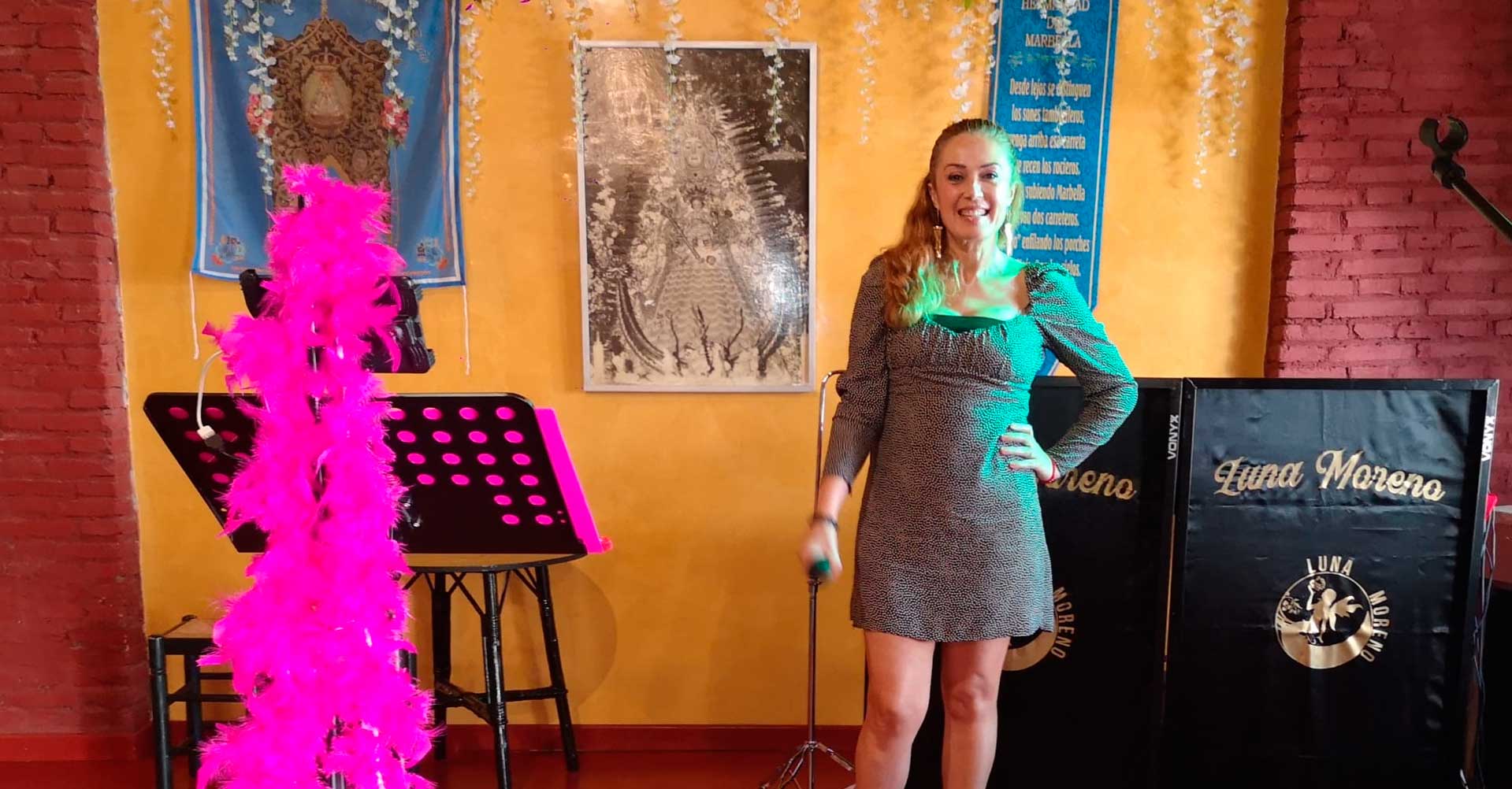 Luna Moreno Orquesta Cantante Eventos Bodas Celebraciones